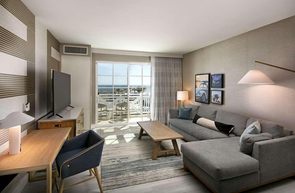 Inn At The Pier Pismo Beach, Curio Collection By Hilton Værelse billede
